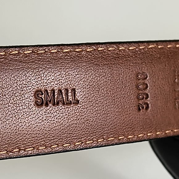 Stylish Black Belt with Ornate Gold Buckle - Picture 5 of 14